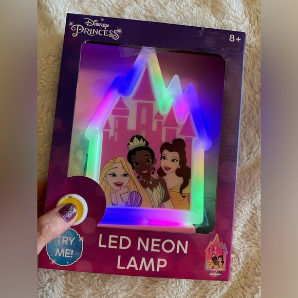 New Disney Princess LED Neon Lamp - Picture 6 of 6